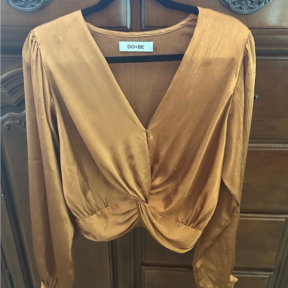 DO+BE Tops - DO+BE Women's Gold Twist Front Top